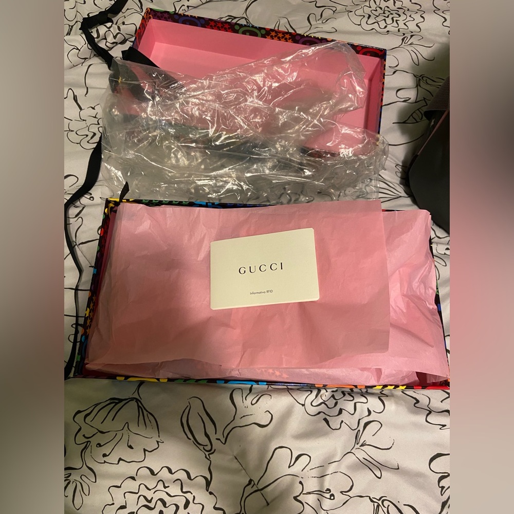 Gucci Psychedelic slides (rainbow pattern) Size 37 EU / 6.5 US - Picture 5 of 6